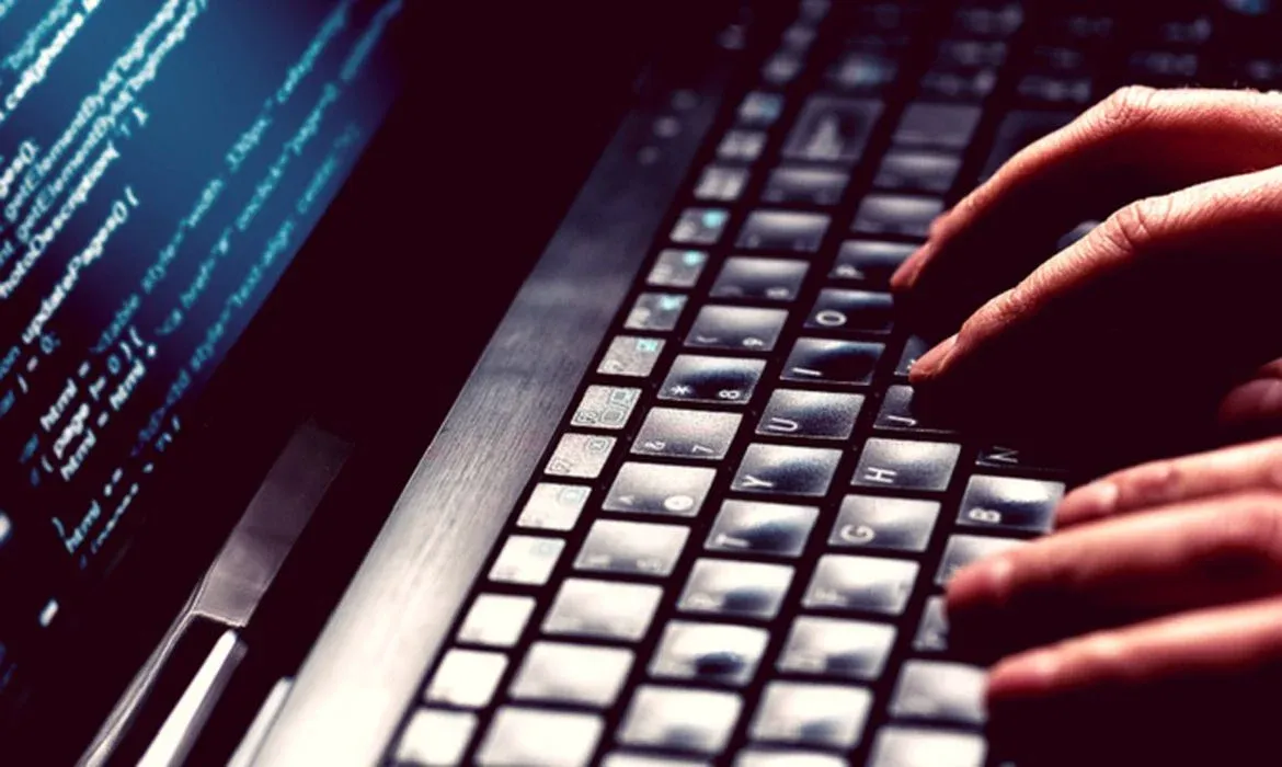 Custo médio de violação de dados no Brasil atinge o recorde de R$ 7,44 milhões.webp