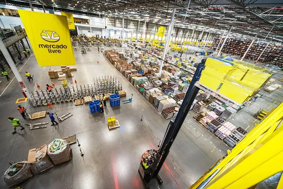 centro-logistico-do-mercado-livre-em-guaiba-e-fulfillment-em-gravatai.webp