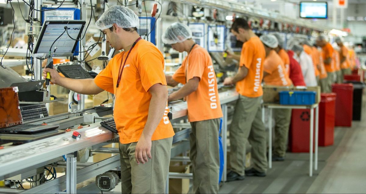 Paraná congela salários do primeiro escalão