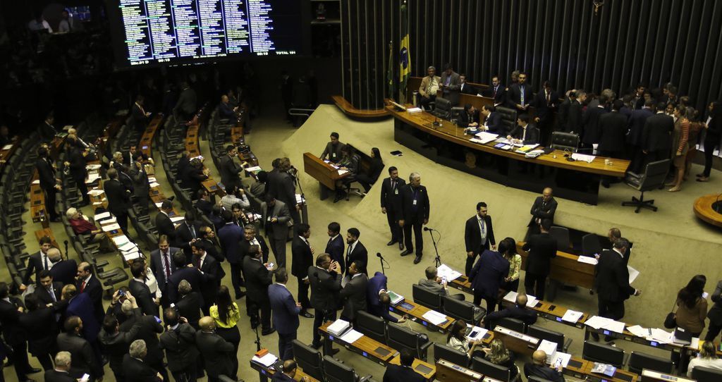 Produção industrial do Sul tem alta nos últimos 12 meses