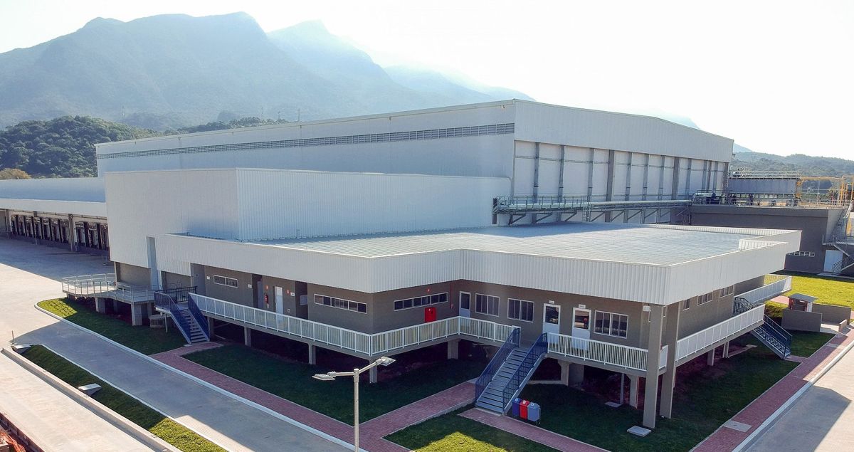 Superávit comercial chega a US$ 2,2 bi, o menor desde 2014