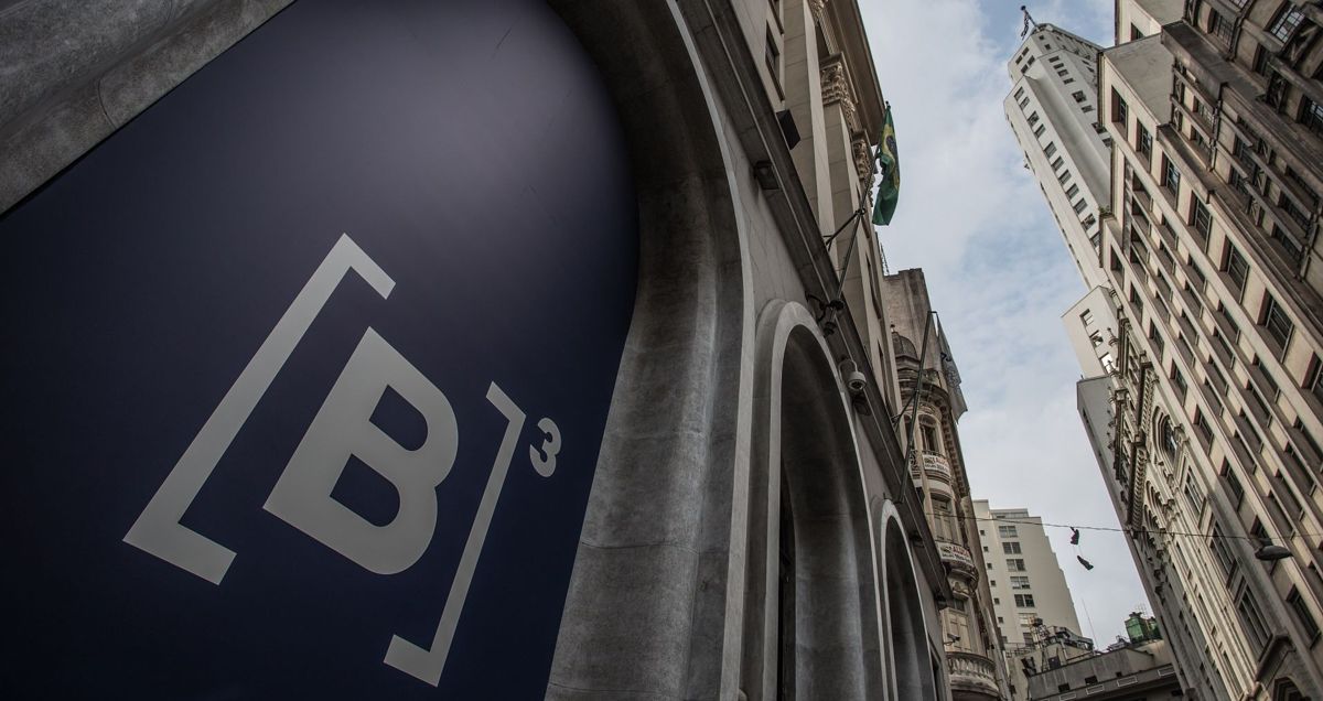 Hora de você investir na bolsa? 1 milhão de brasileiros estão lá