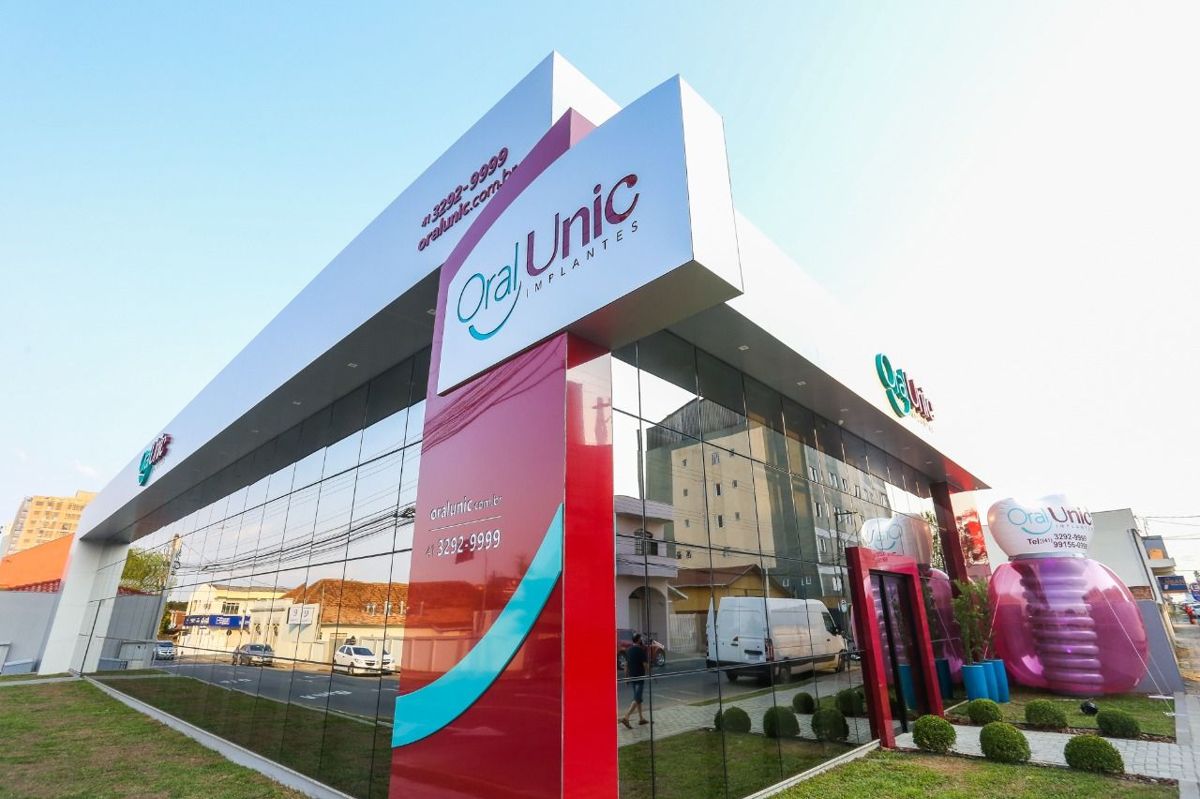 Oral Unic Implantes chega a 12 unidades franqueadas no Paraná no ano