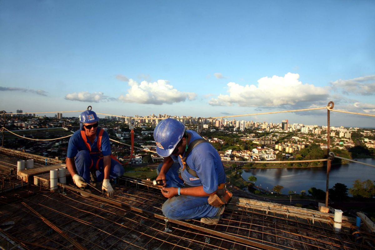 Sul cria mais de 90 mil postos formais em outubro