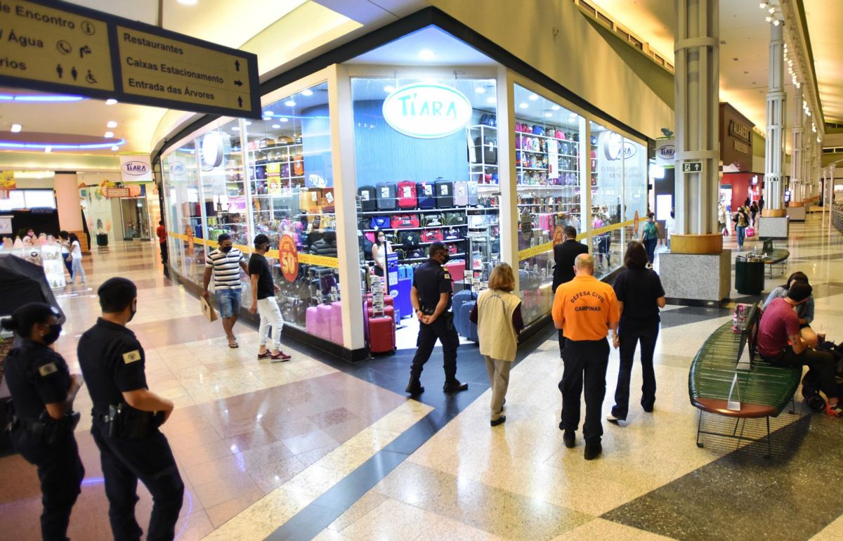 Intenção de consumo das famílias cresce pela terceira vez consecutiva