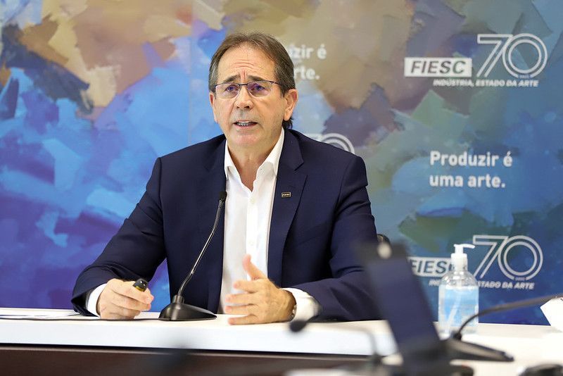 Confiança da indústria catarinense chega a inéditos 74%
