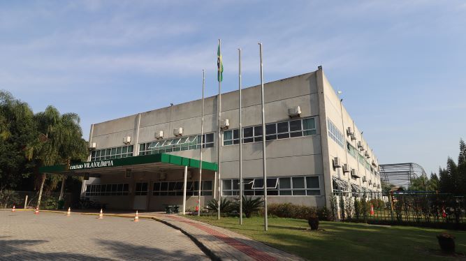 Positivo compra Colégio Vila Olímpia, em Florianópolis