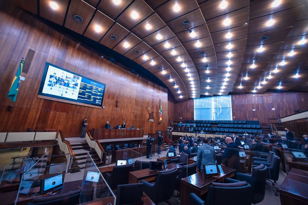 Deputados gaúchos aprovam a manutenção do ICMS majorado por mais um ano