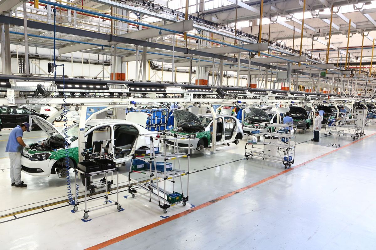 Indústria automobilística projeta recuperação de 25% no ano