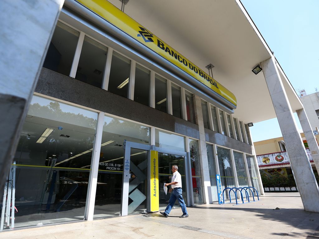 Banco Central inicia primeira fase do open banking