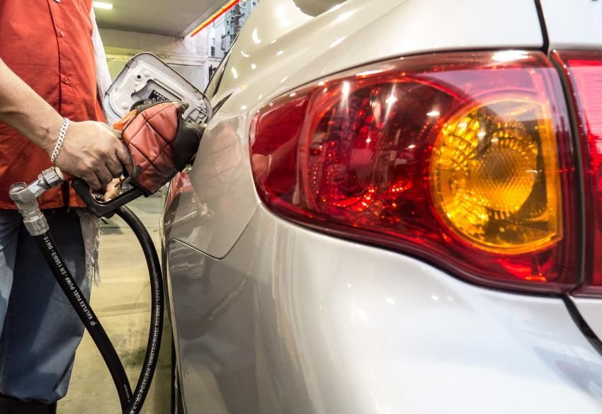 Petrobras eleva preço da gasolina em cerca de 8% nas refinarias