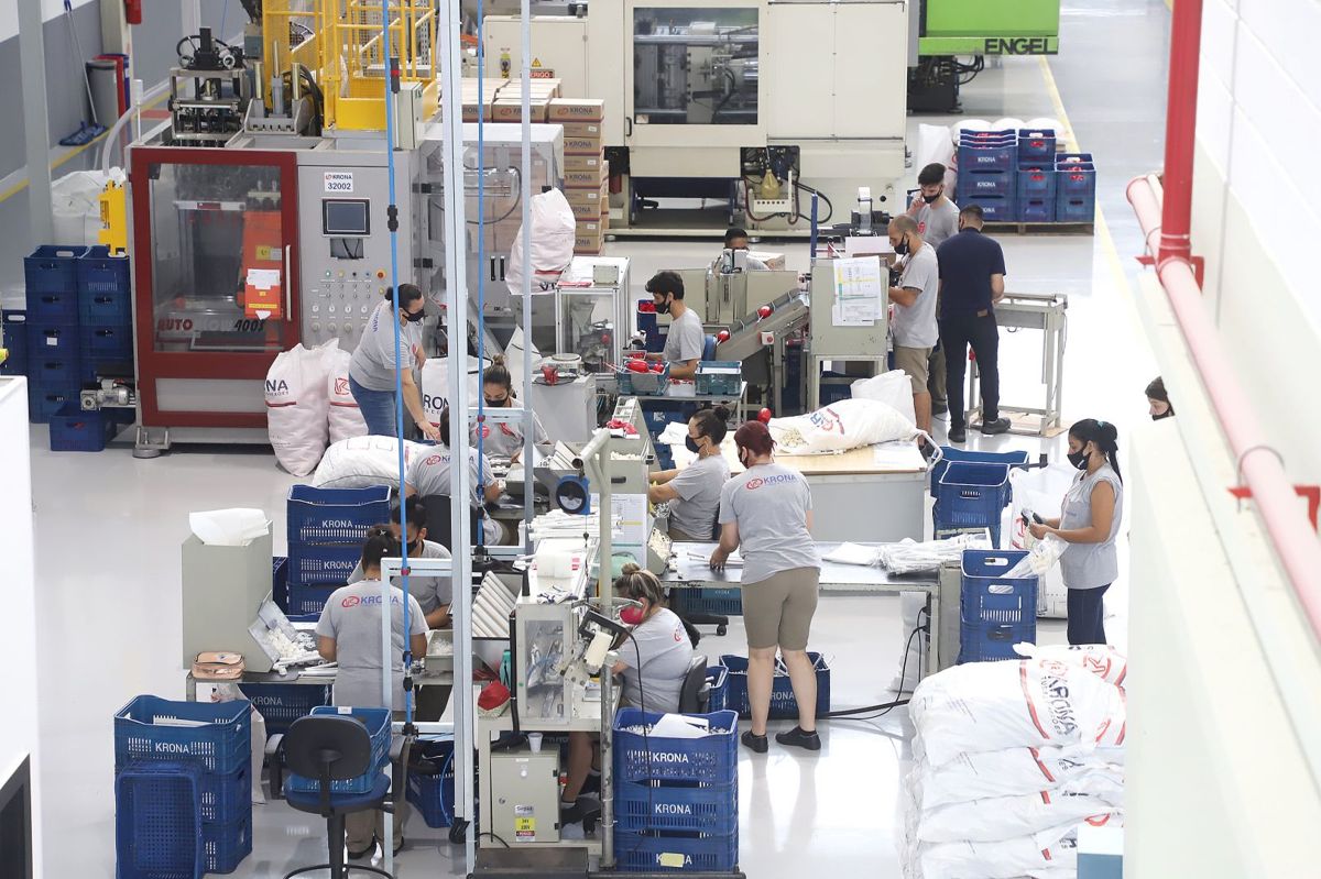 Krona instala fábrica-laboratório para Indústria 4.0