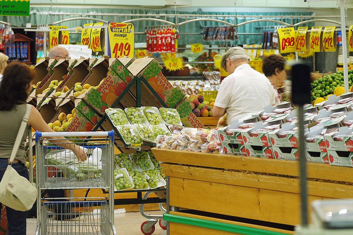 Mercado diminui projeção para crescimento da economia
