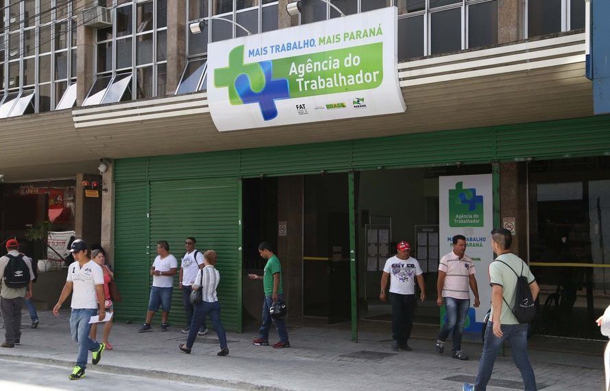 Desemprego é o maior para o ano desde 2012