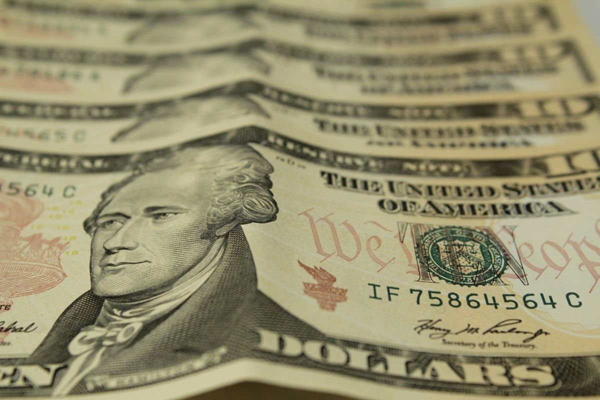 Mercado eleva estimativa da inflação para 4,6% este ano