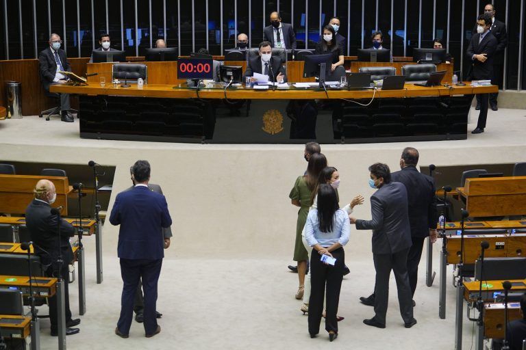 Congresso aprova orçamento da União para 2021