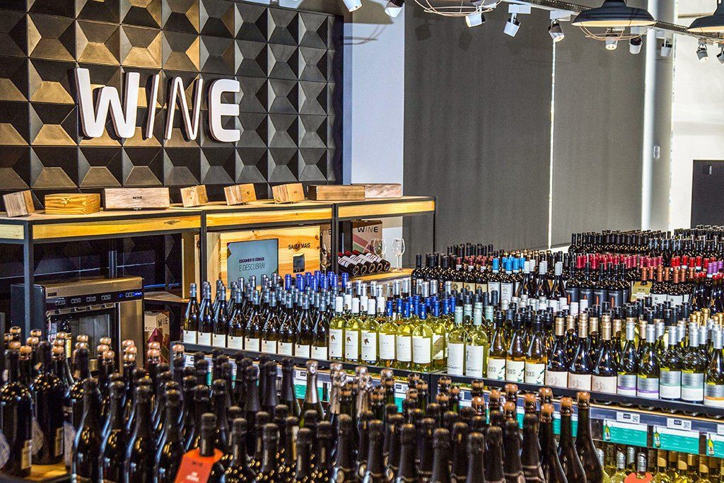 Wine adquire Cantu Importadora