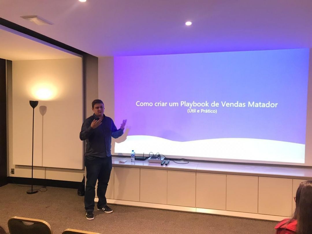Startup que recruta vendedores para empresas tech cresce na pandemia
