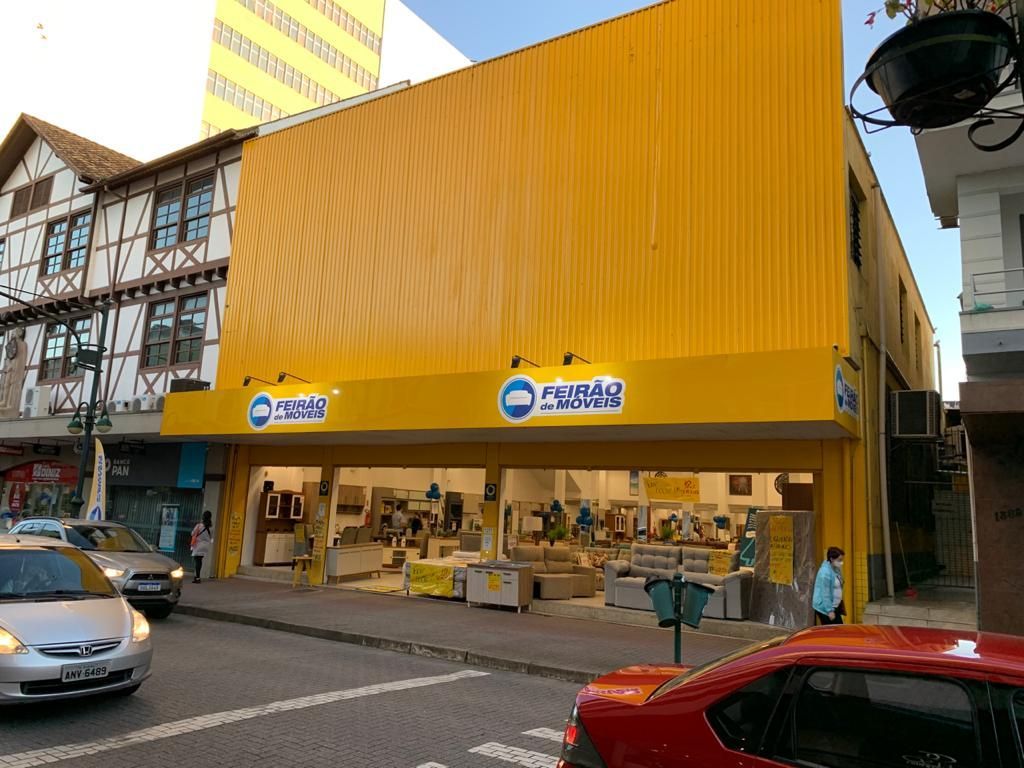 Lojas Colombo compra a catarinense Feirão de Móveis