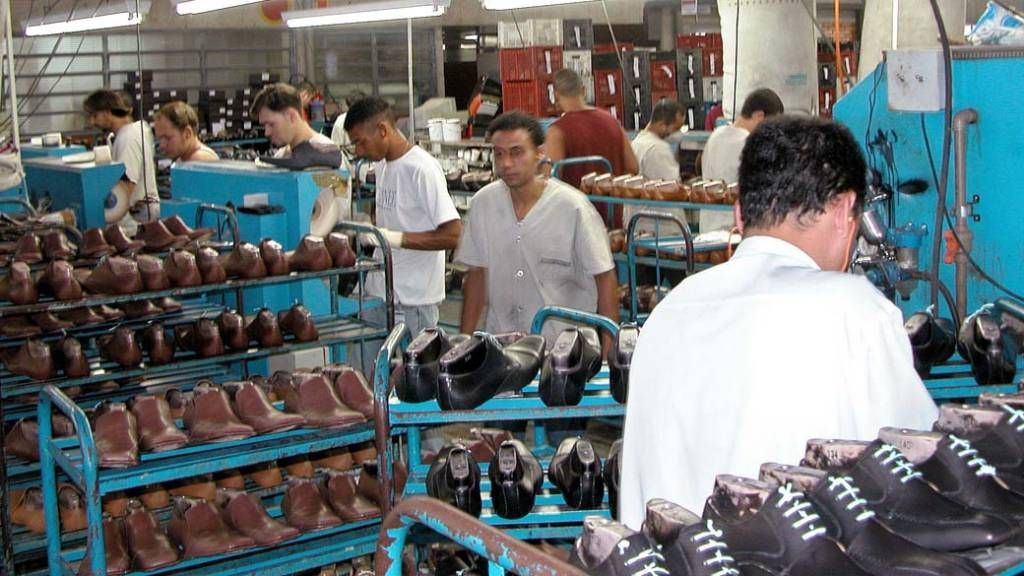 Produção de calçados deve crescer 12,2% em 2021