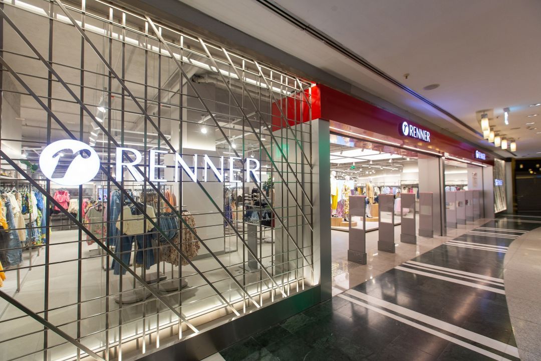 Lojas Renner fatura R$ 2,3 bilhões entre julho e setembro