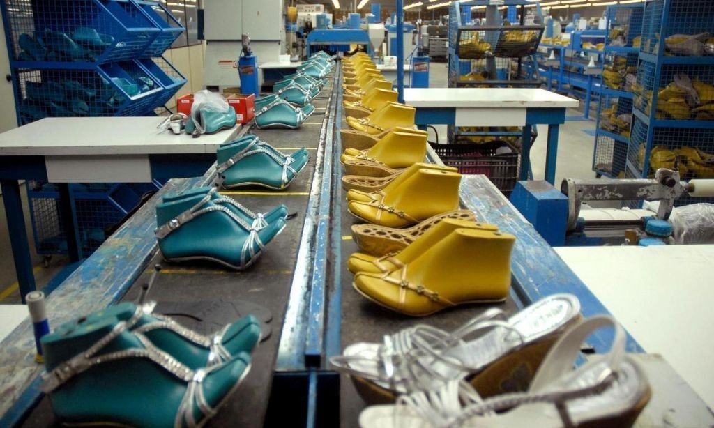 Abicalçados projeta produção maior no ano
