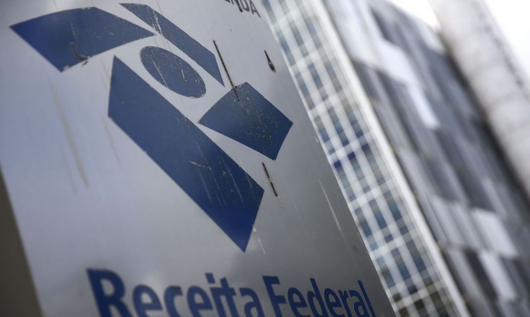 Prévia da carga tributária sobe para 33,9% do PIB em 2021