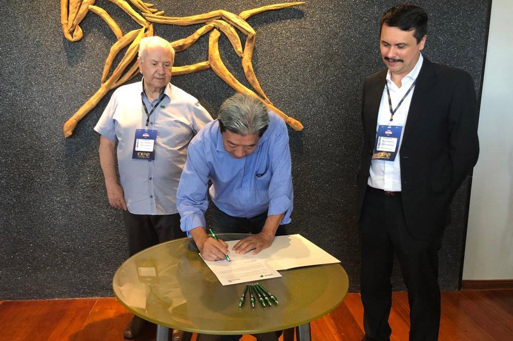 BRDE assina R$ 52,5 milhões em financiamento na ExpoLondrina