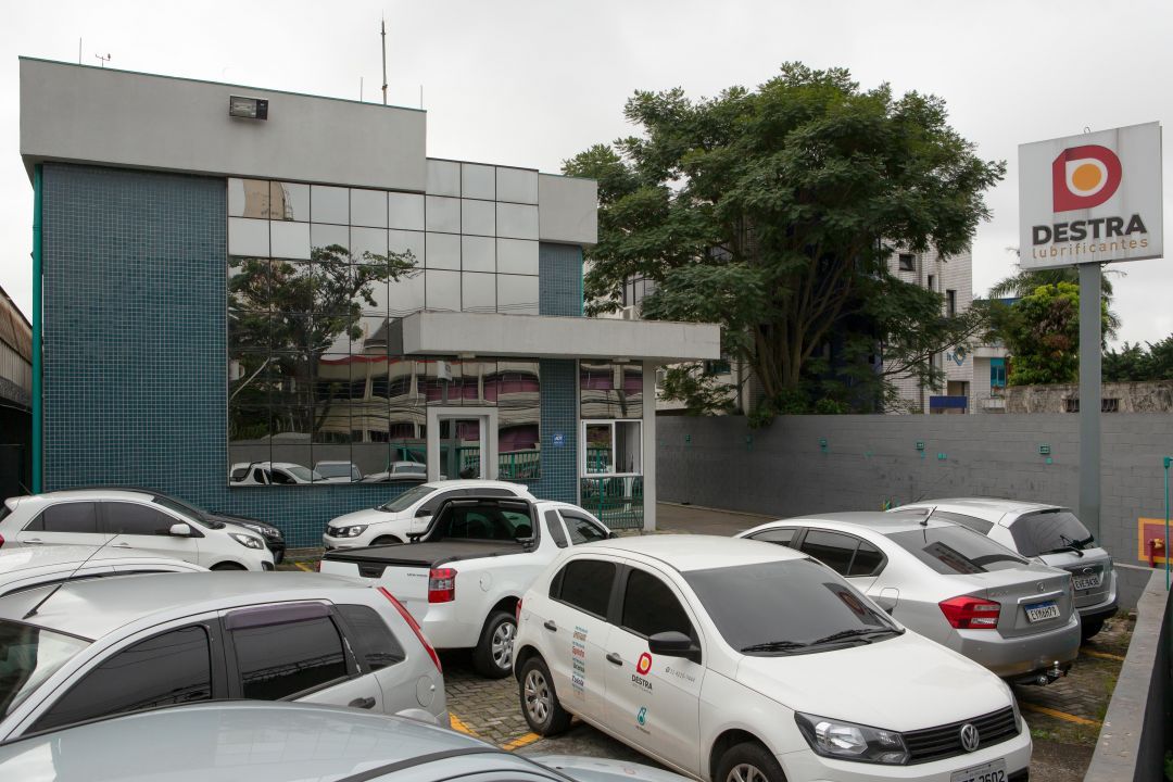 SIM Rede de Postos compra a Destra
