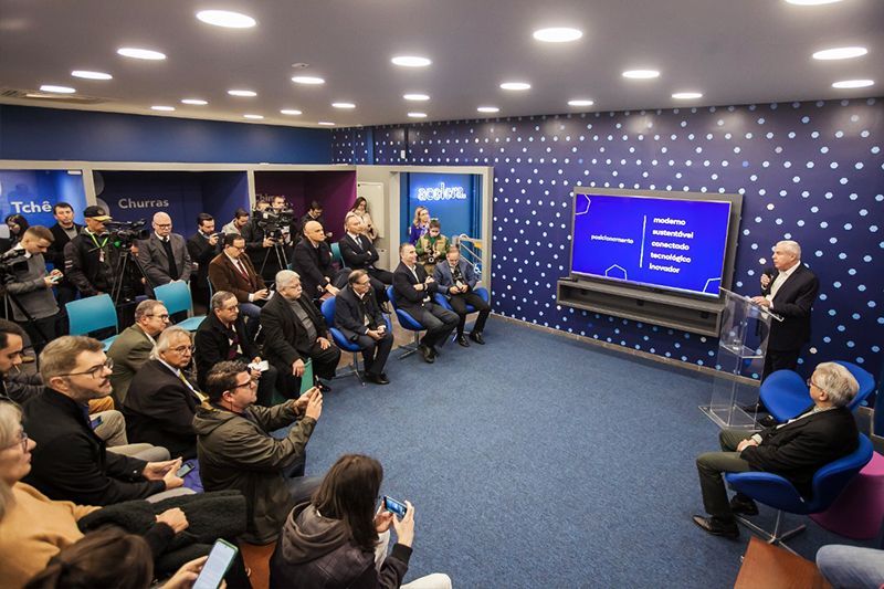 Banrisul apresenta nova marca e conceito
