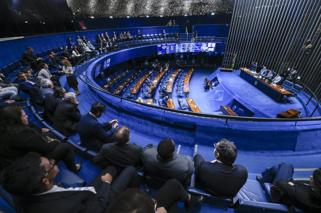 Projeto de reforma tributária “enxuta” volta à pauta no Senado