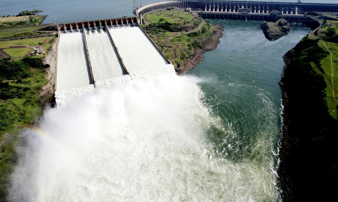 Celesc estima desperdício elétrico equivalente ao consumo de 20 milhões de residências