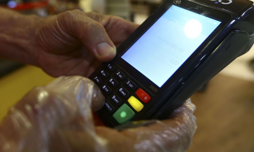 BC estabelece limite de cobrança de taxas nas máquinas de cartão