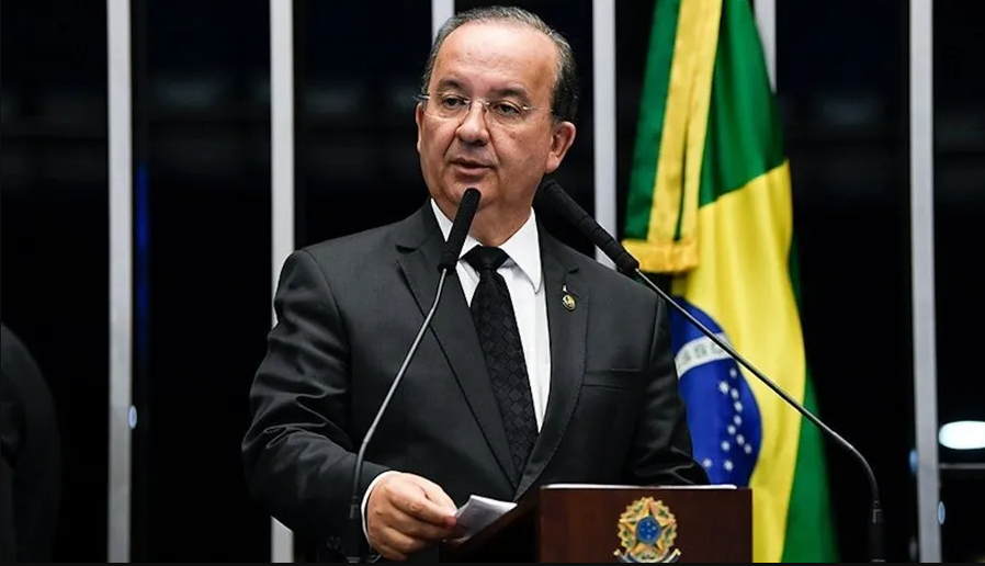 Jorginho Mello governará SC