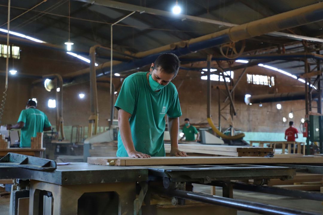 Confiança do empresário industrial cai pelo segundo mês seguido