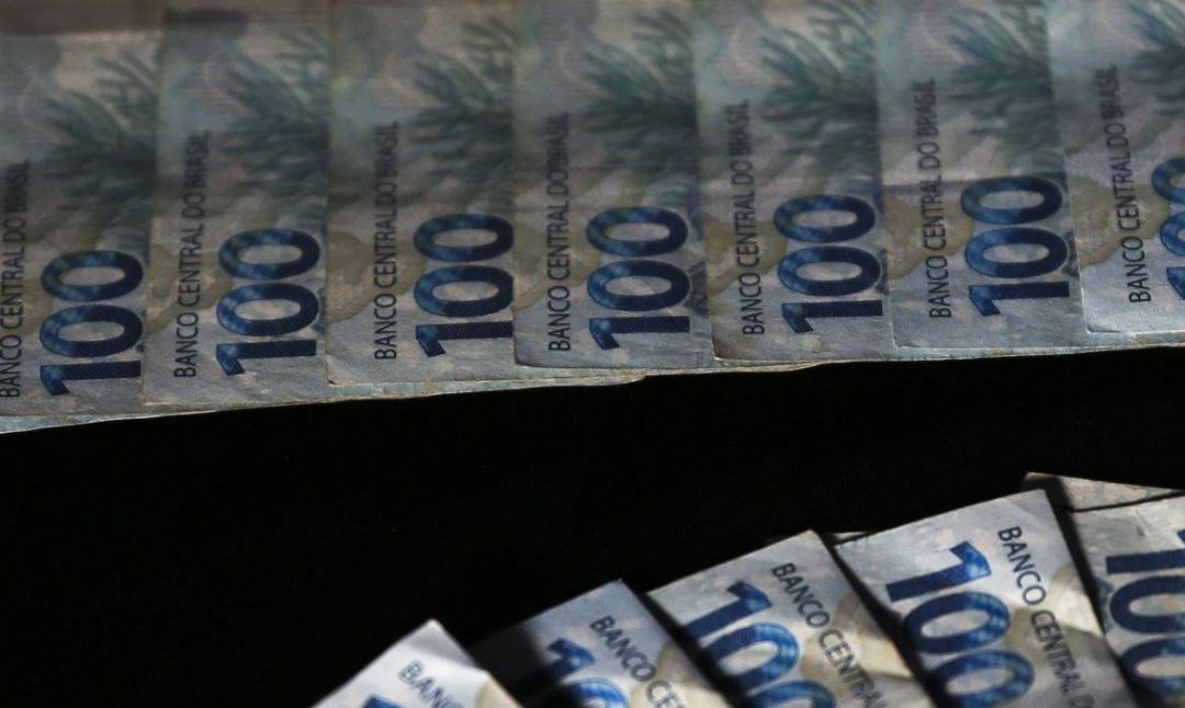 Arrecadação federal atinge R$ 172 bilhões em novembro
