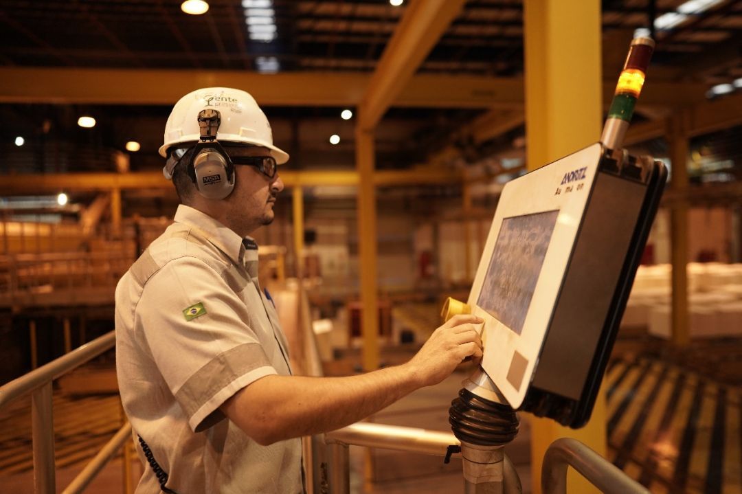 Falta de confiança na economia atinge maioria dos setores industriais em janeiro