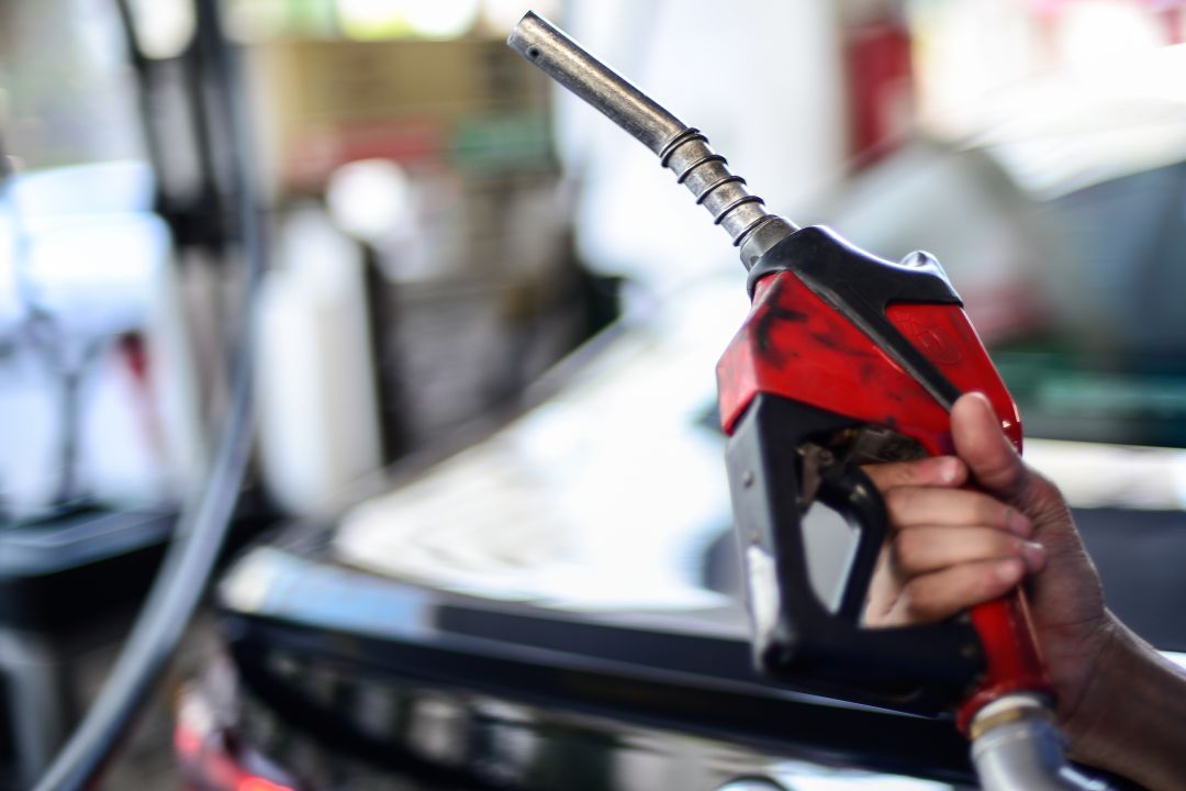 Governo vai propor nova política de preços para a Petrobras