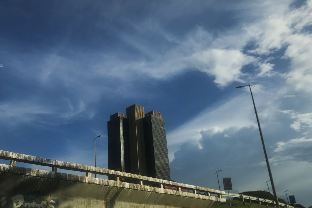 Mercado eleva para 2,18% projeção do crescimento da economia