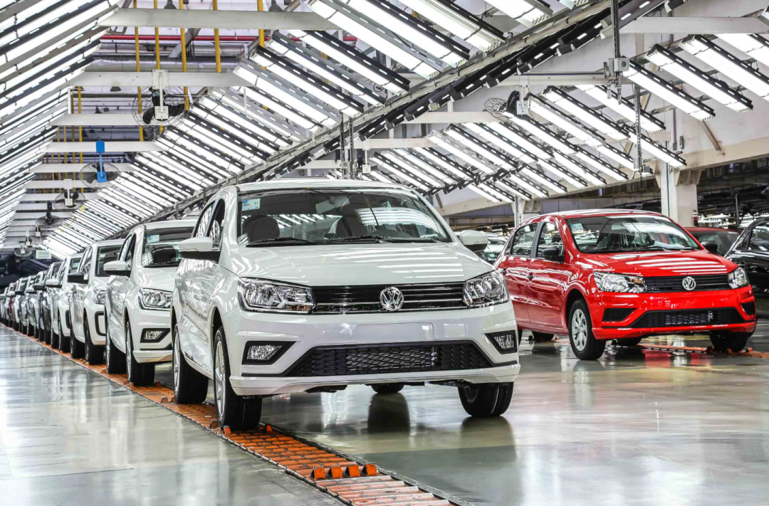 MP dos descontos ajuda a escoar estoques das fábricas de automóveis