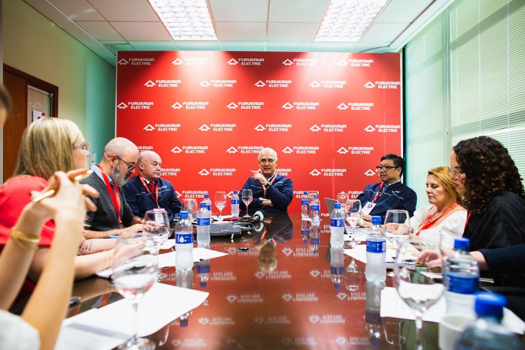 Paraná recebe investimento de R$ 30 milhões de empresa de fibra óptica