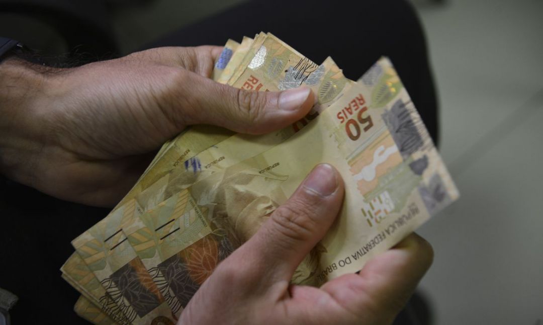 Poupança tem retirada líquida de R$ 5,8 bilhões em setembro