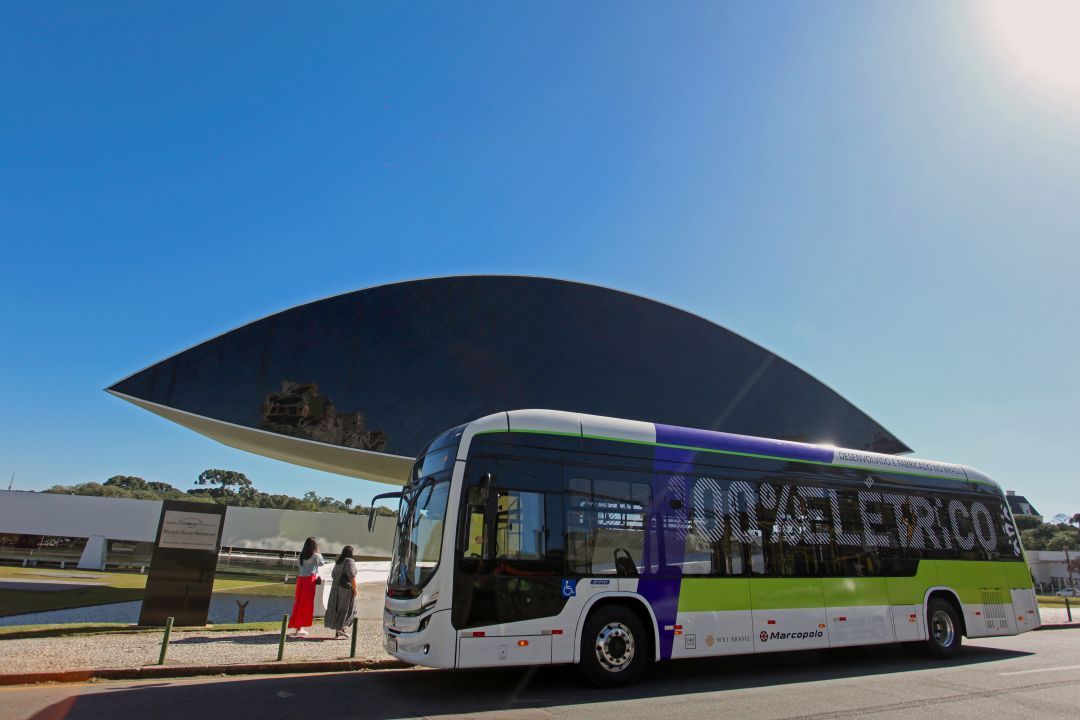 Attivi Integral, ônibus elétrico da Marcopolo, ganha as ruas