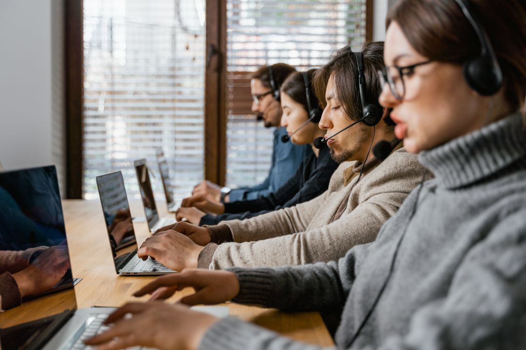 Setor de serviços tem queda de 0,3% em setembro