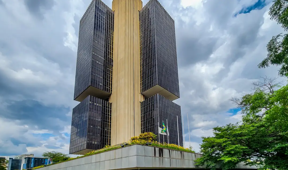 Copom reduz a taxa Selic para 10,75% ao ano