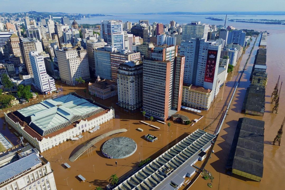 Saiba como doar para as vítimas da enchente no RS