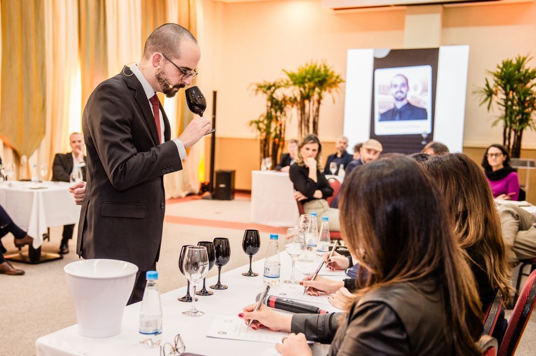 Bruno Sias Rodrigues é o melhor Sommelier do RS em 2024