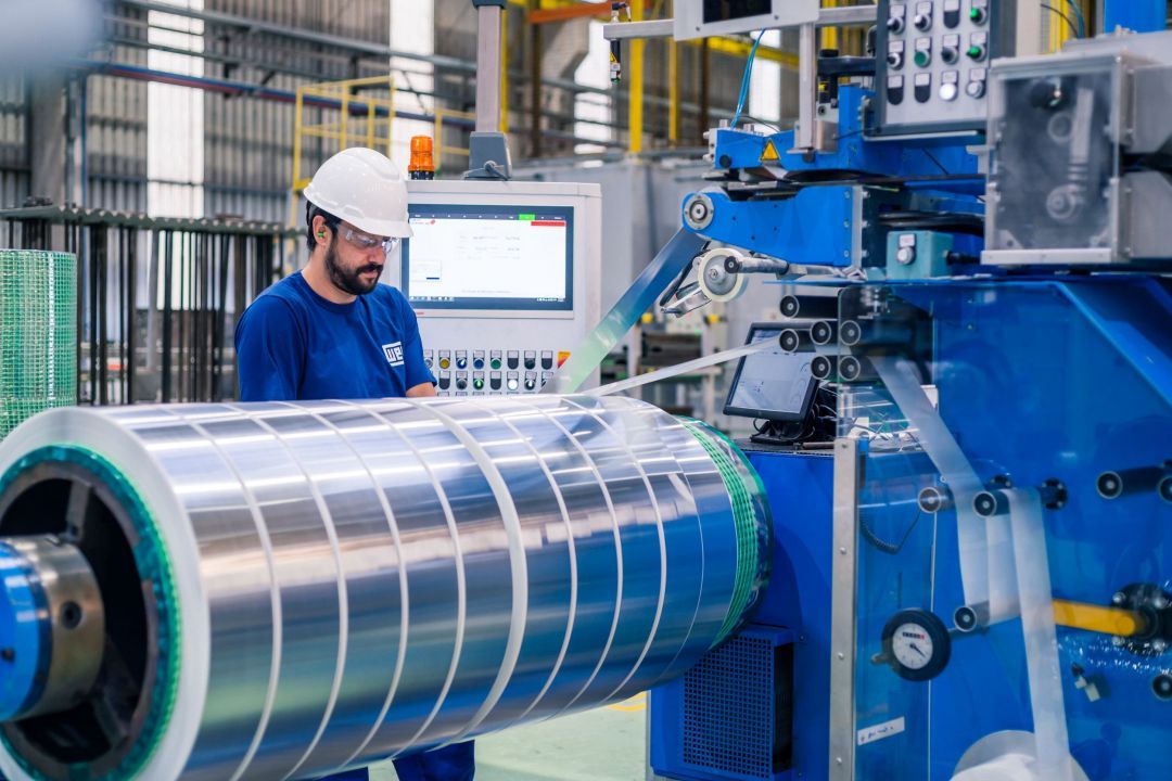 Produção industrial catarinense avança 7,7% em 2024