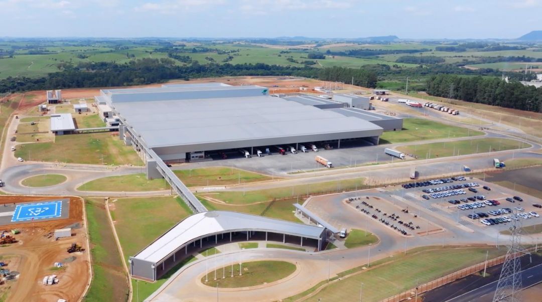 Klabin inaugura maior fábrica de papelão ondulado das Américas