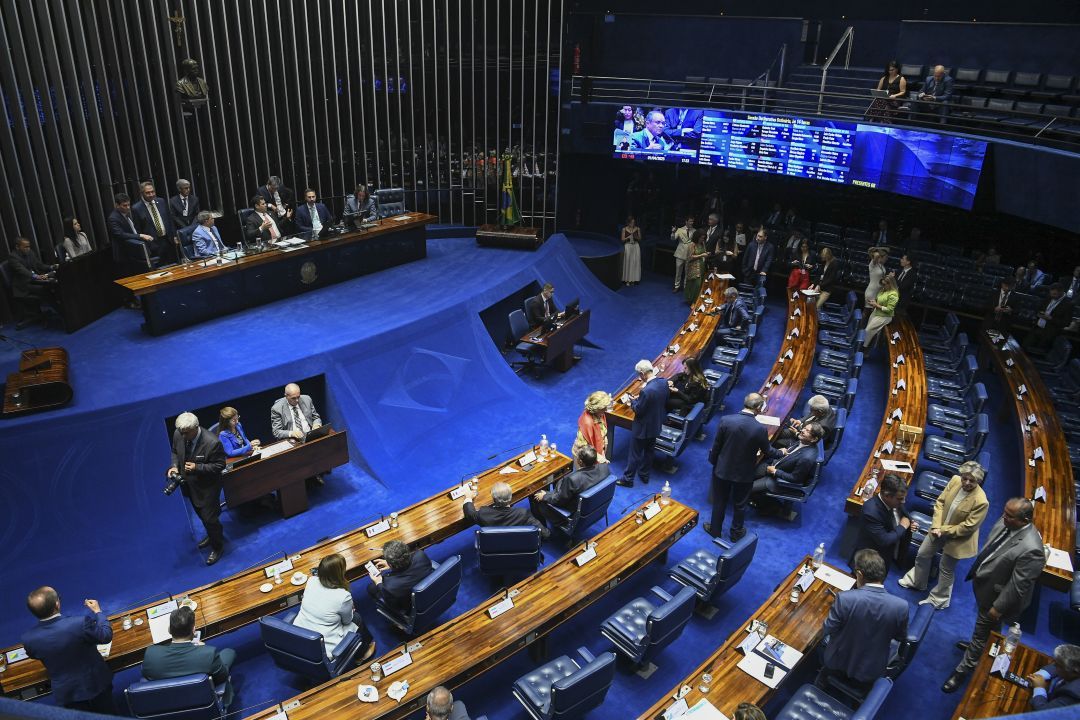 Senado aprova projeto da reação brasileira a tarifas